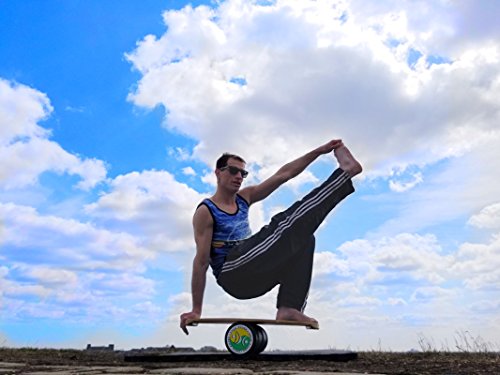 Balance Board for Fitness and Sports Training with Non-Slip Deck and Roller U656966