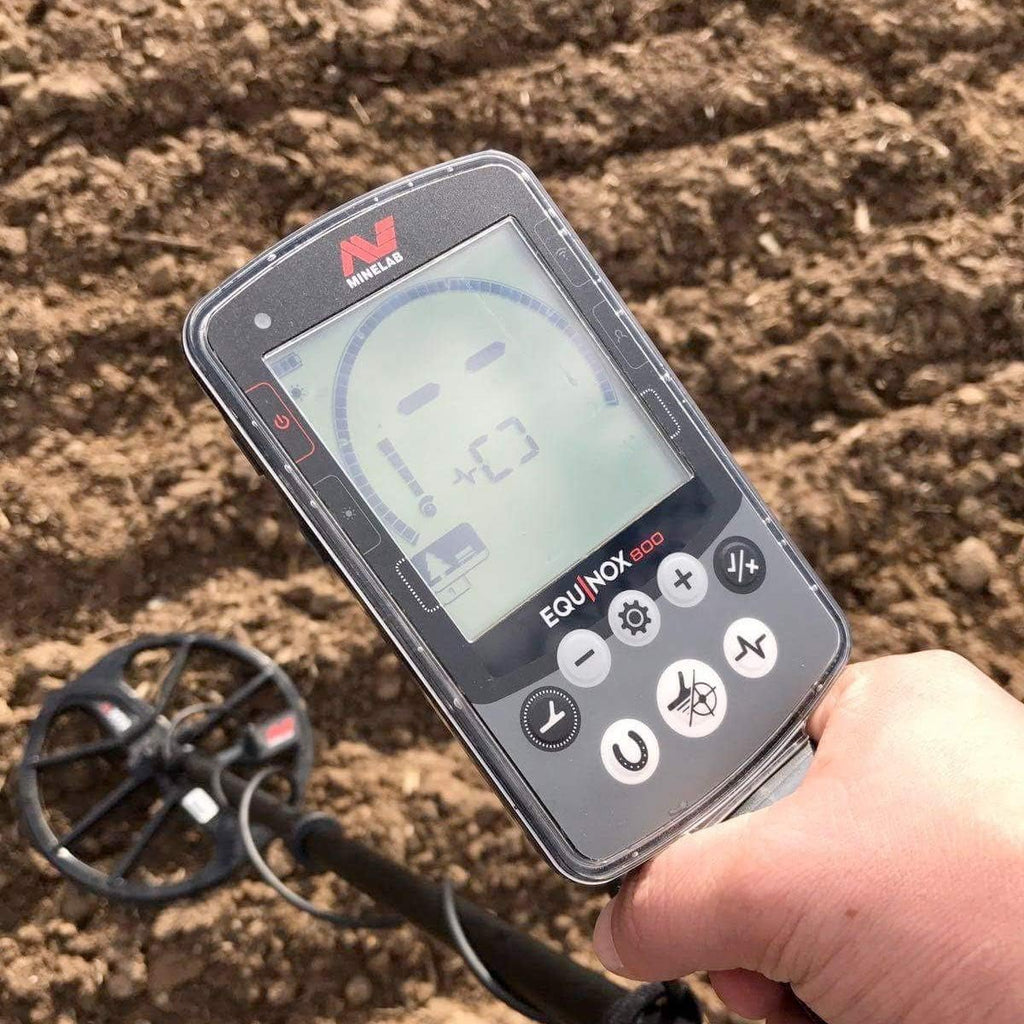 Metal Detector with Pinpointer and Carry Bag A669