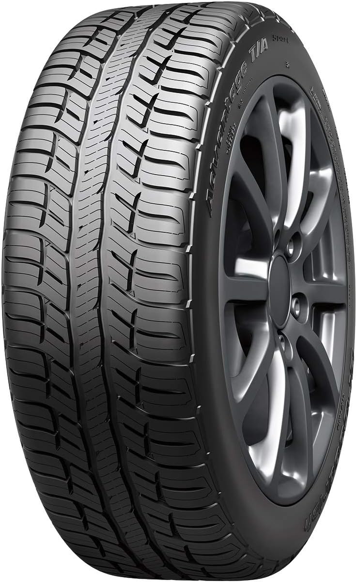 All-Season Radial Car Tire for Passenger Cars, 225/60R18 D936