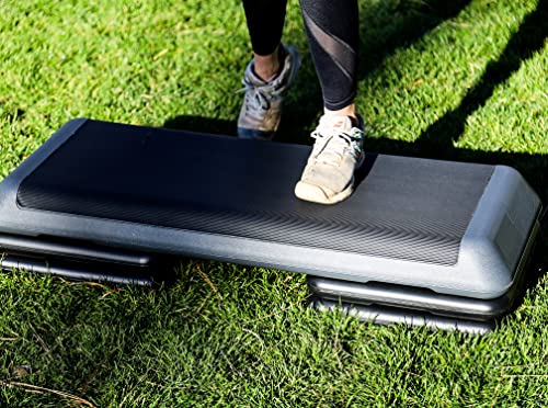 Adjustable Aerobic Step Platform with 4 Stackable Risers for Home Gym Cardio S268096