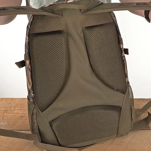 Camo Water-Resistant Hunting Daypack with Padded Backing Q15110