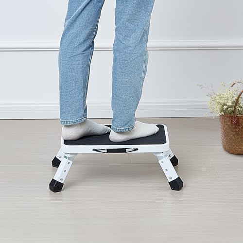 Folding Steel Step Stool, 3 Adjustable Heights, Non-Slip, 330 lbs Capacity Y890