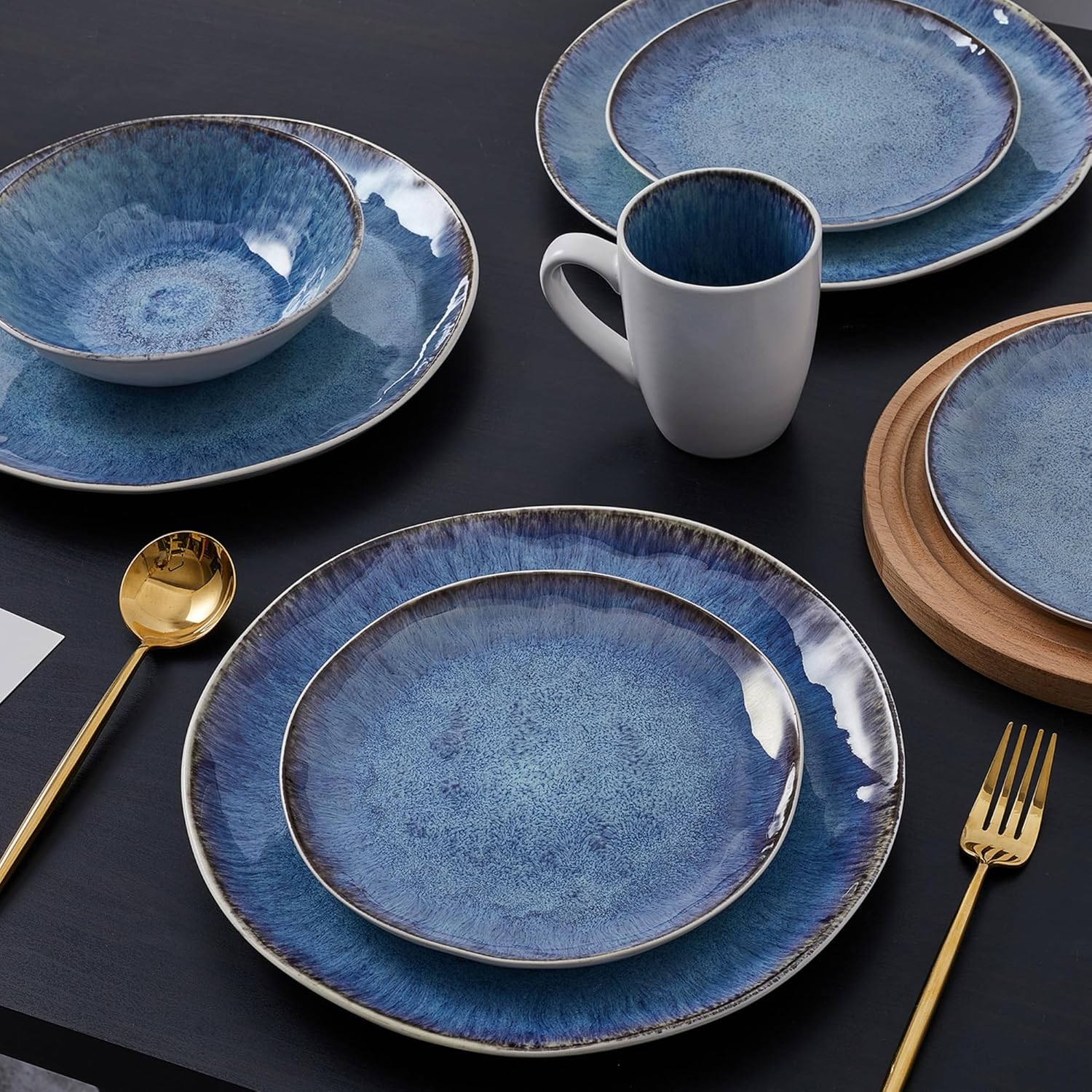 Blue Stoneware Dinnerware Set, 16-Piece X6825