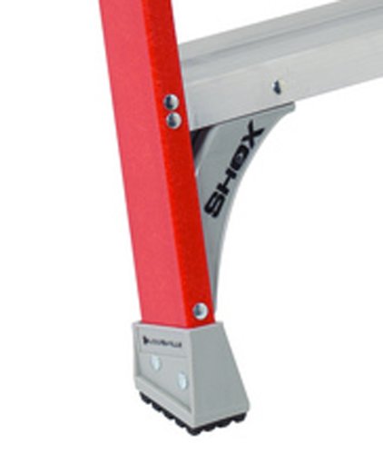 Twin Front Stepladder, 3-Feet, Orange L746