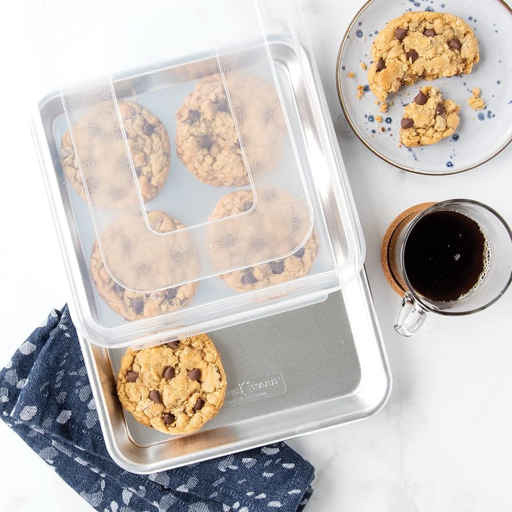 Aluminum Quarter Sheet Pan with Lid B165