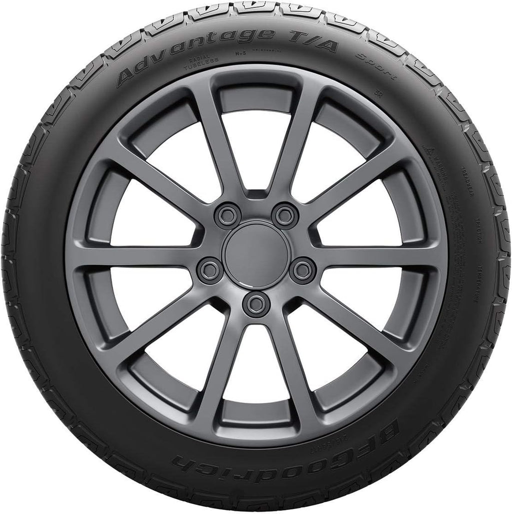 All-Season Radial Car Tire for Passenger Cars, 225/60R18 D936