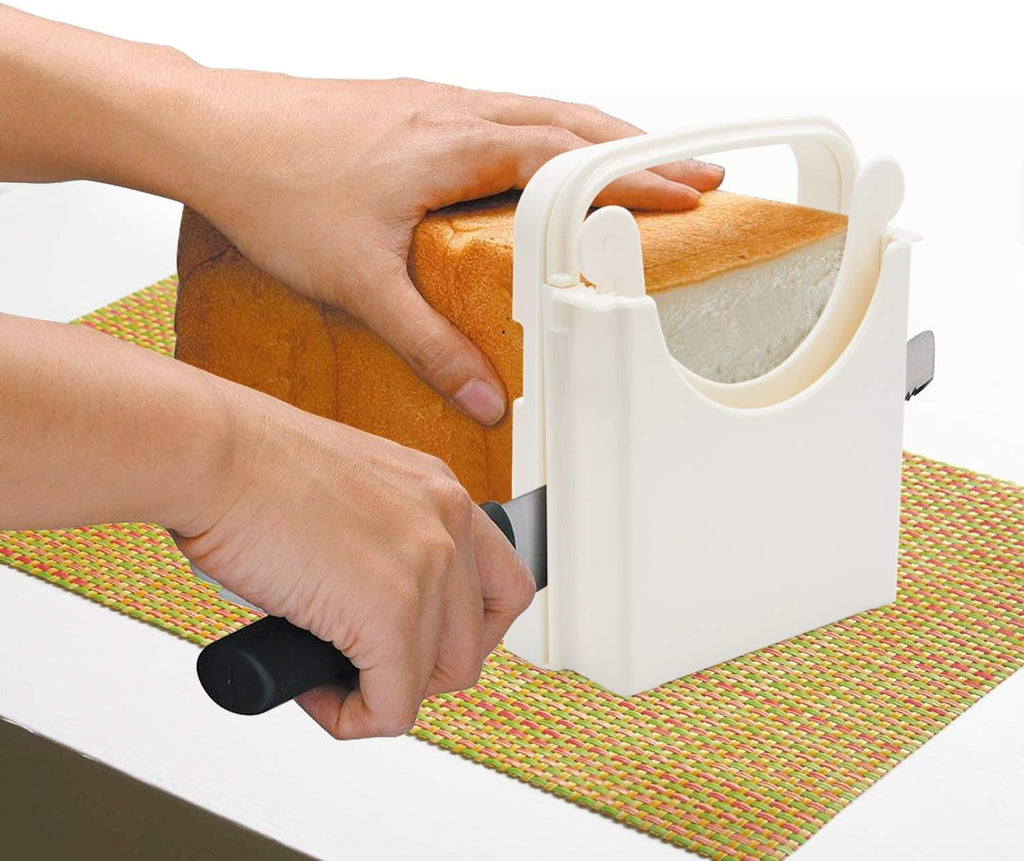 Adjustable Bread Slicer with 4 Slice Thickness G635329