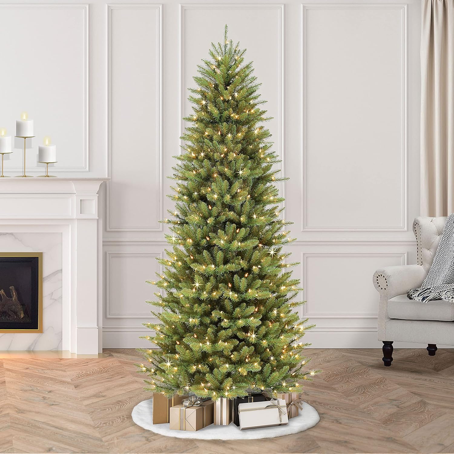 7.5 ft Pre-Lit Slim Fraser Fir Artificial Christmas Tree with 500 Clear Lights J26786