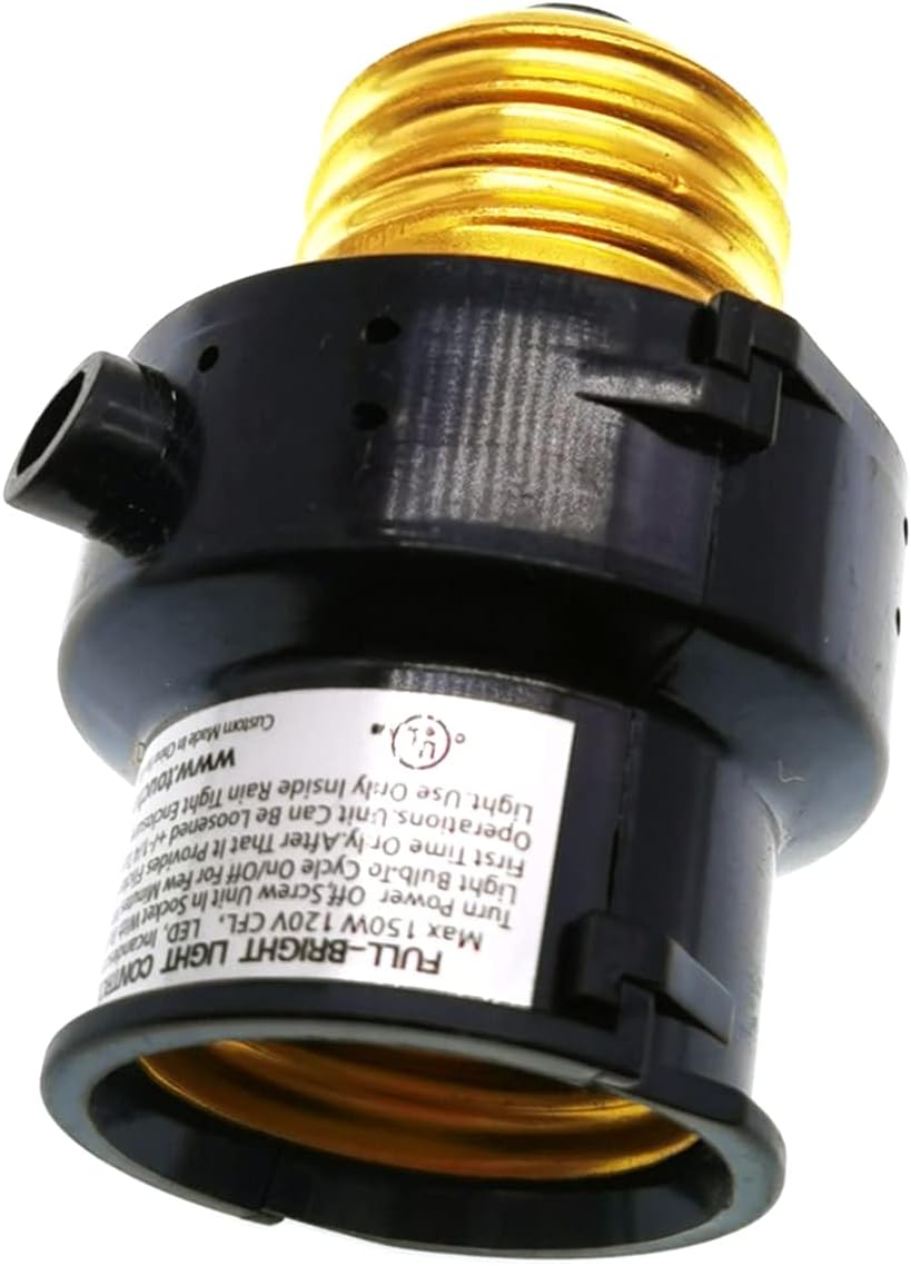 Dusk-to-Dawn Light Control Socket Adapter for E26 E27 Base Lamps, Black T55144